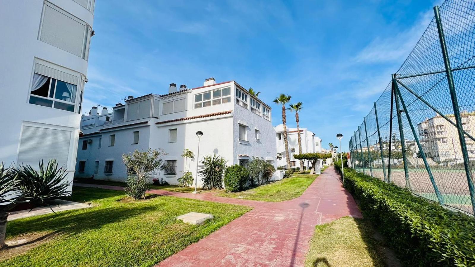 Apartamento Laguna Beach At Home Torrox Exterior photo